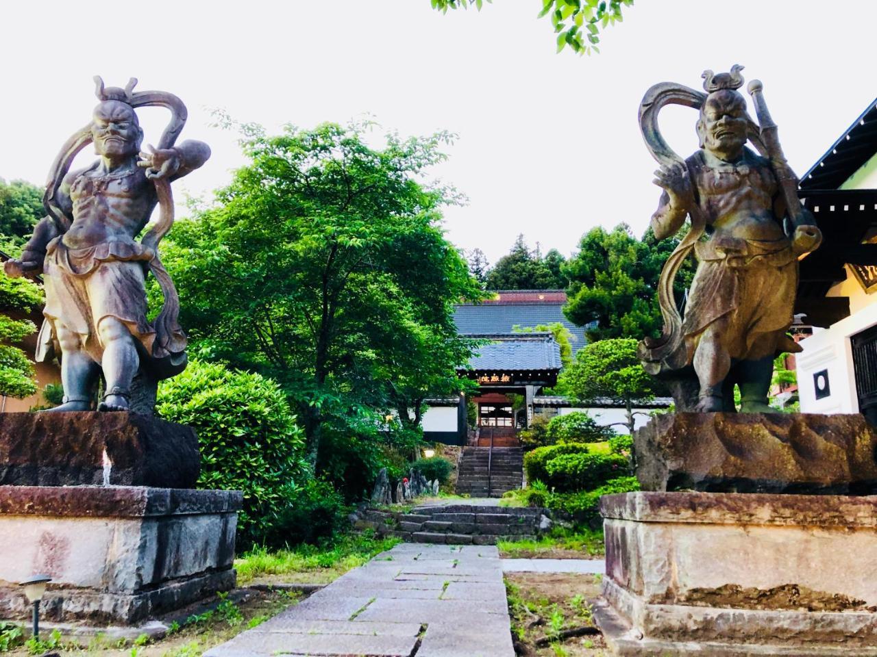 Ryutakuzenji 宿坊 Takasaki Exterior photo